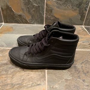 Men’s black leather high top vans